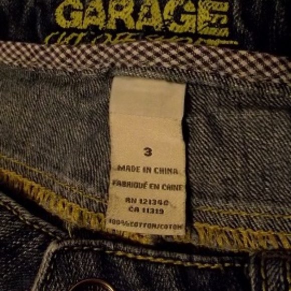 GARAGE Women's Jeans Shorts Sizes: 3 & 5 - Picture 3 of 6